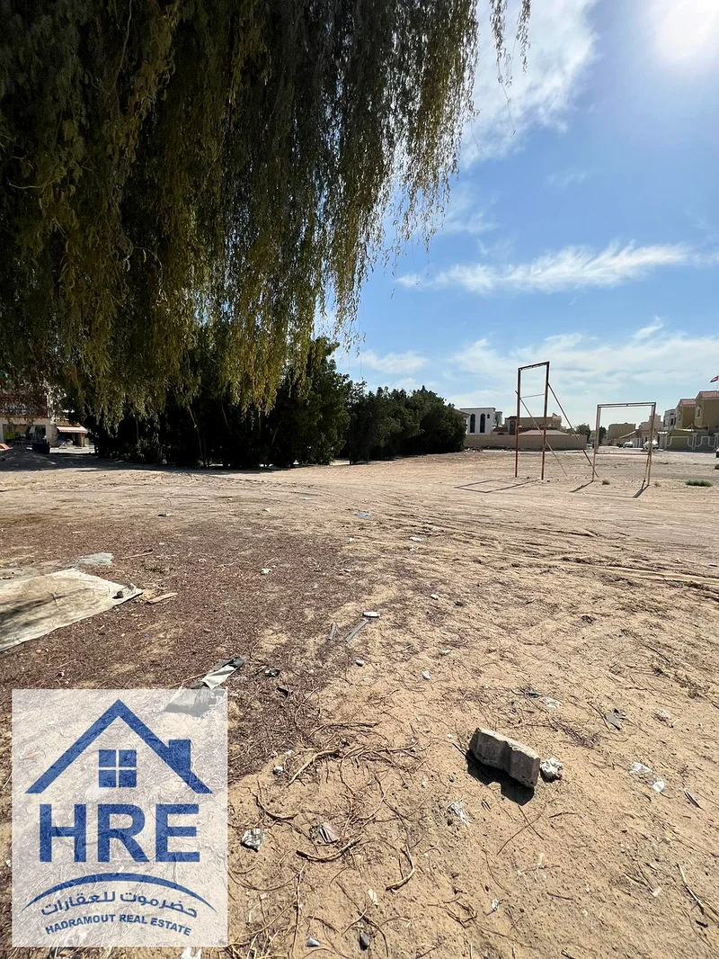 Land Land for sale, mixeduse in Al Mowaihat 3