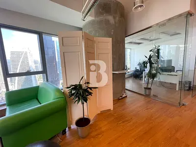 Luxury Office | Premium Furnishing |panoramic View