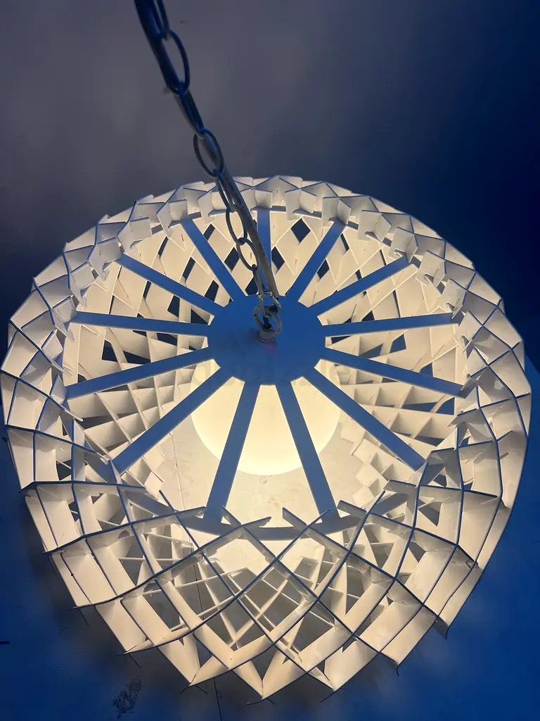 Pendant light FOR SALE.