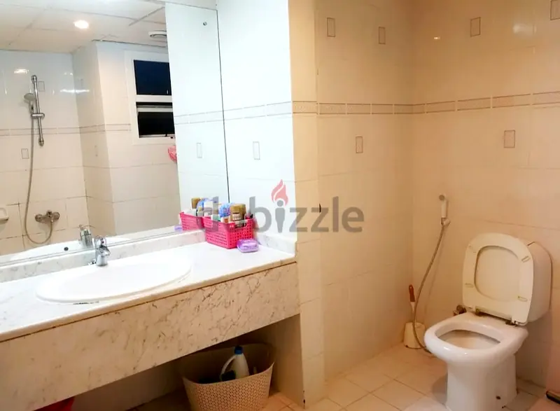 Apartment/Flat for Rent Couple/ Single Partition immediately behind