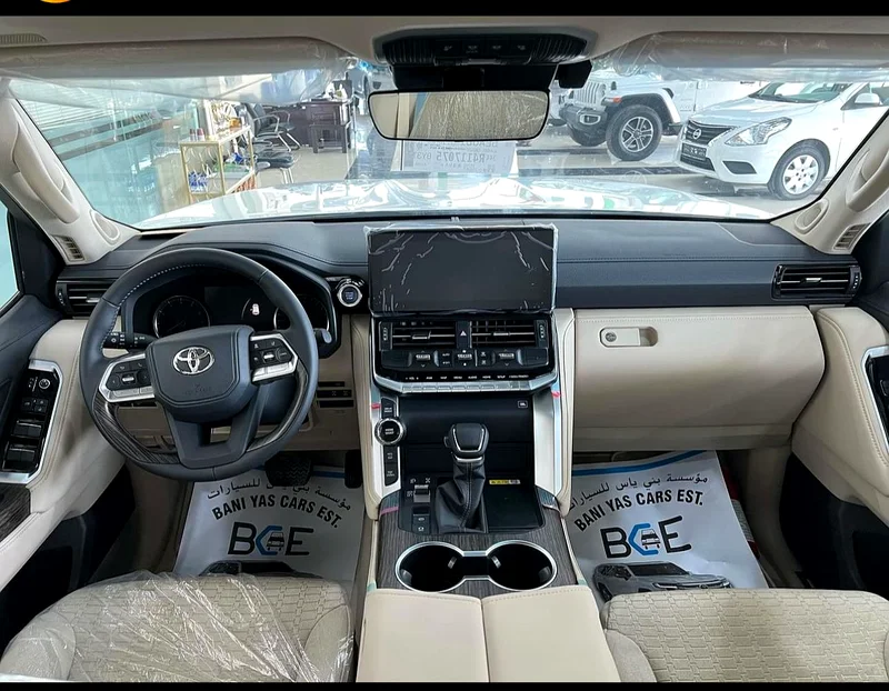 TOYOTA LAND CRUISER TWIN TURBO 409HP GCC (AL-FUTTAIM)63158339633154114