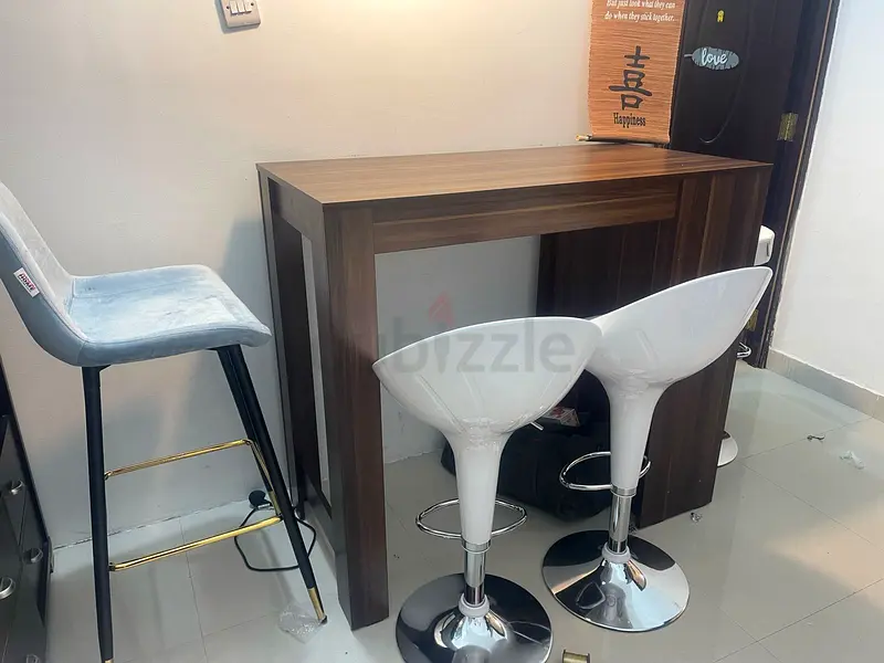 Bar counter comes dinning table