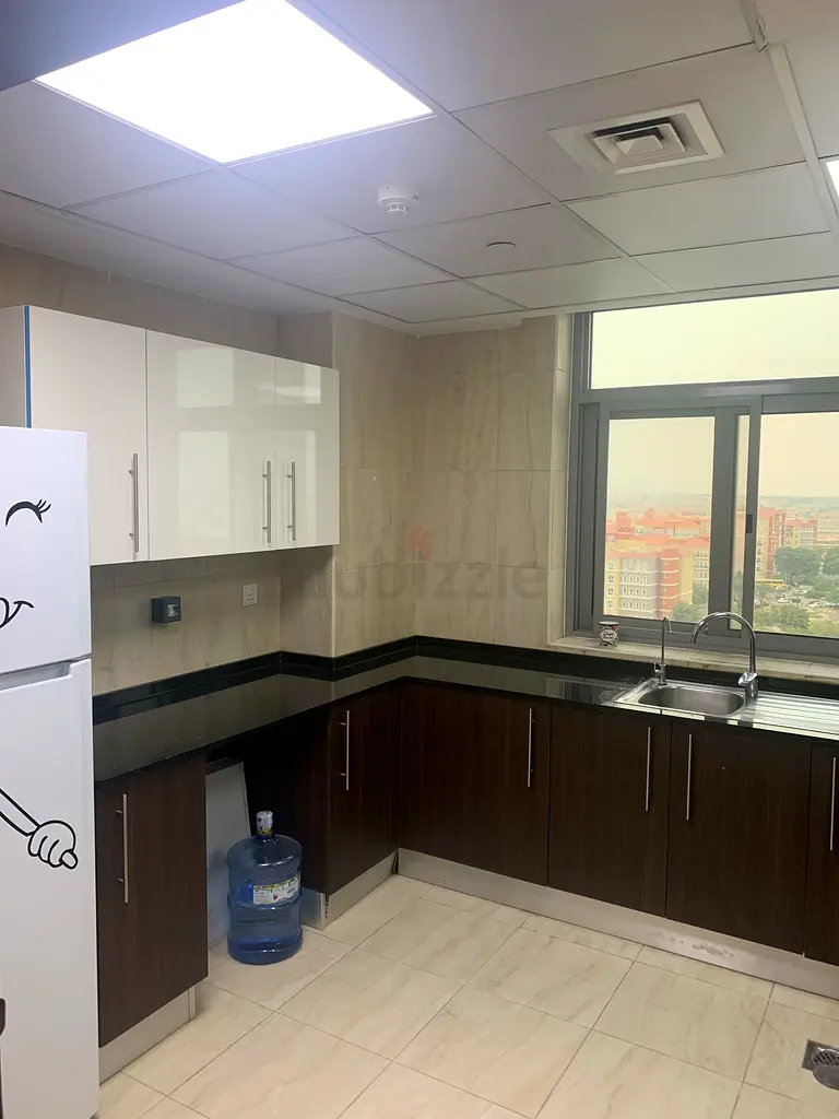 Apartment بارتشن partition available in Discovery very near to GARDENS