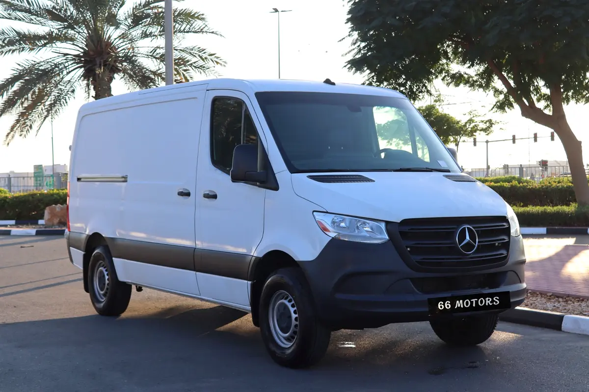 Mercedes-Benz Sprinter 2019 — photo 1 of 18