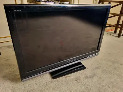 Sony TV 40 Inch LCD