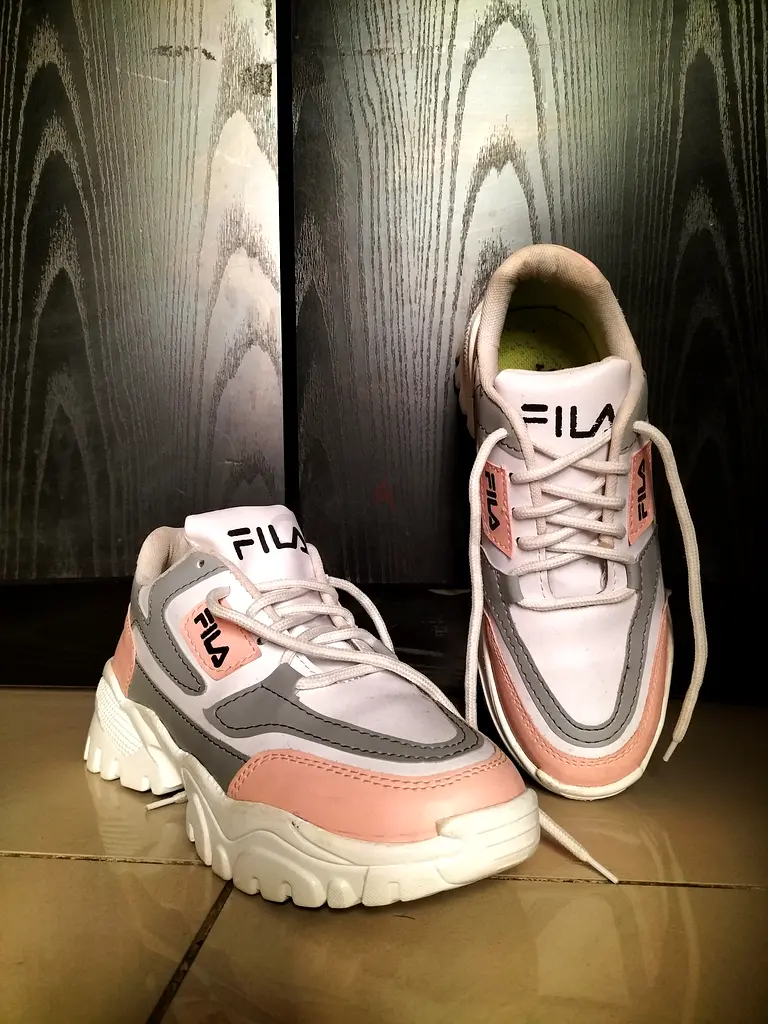 Fils shoe