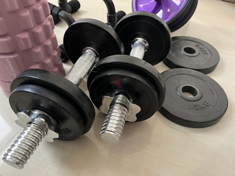 Dumbbell set second discount hand