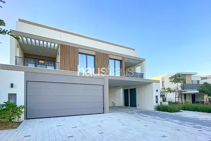 Park And Pool Backing| Genuine Resale| Live Option