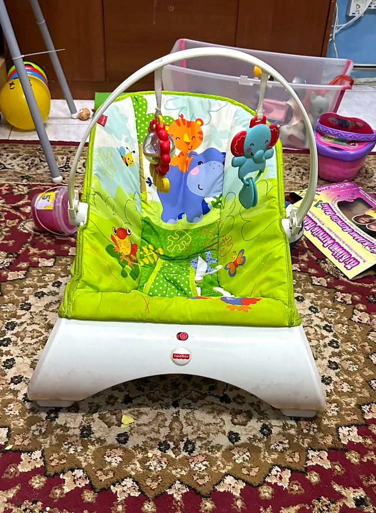Baby swing for sale