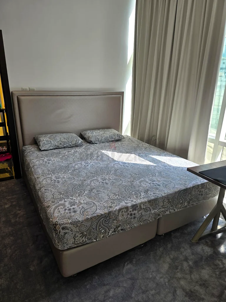 King size bed mattress