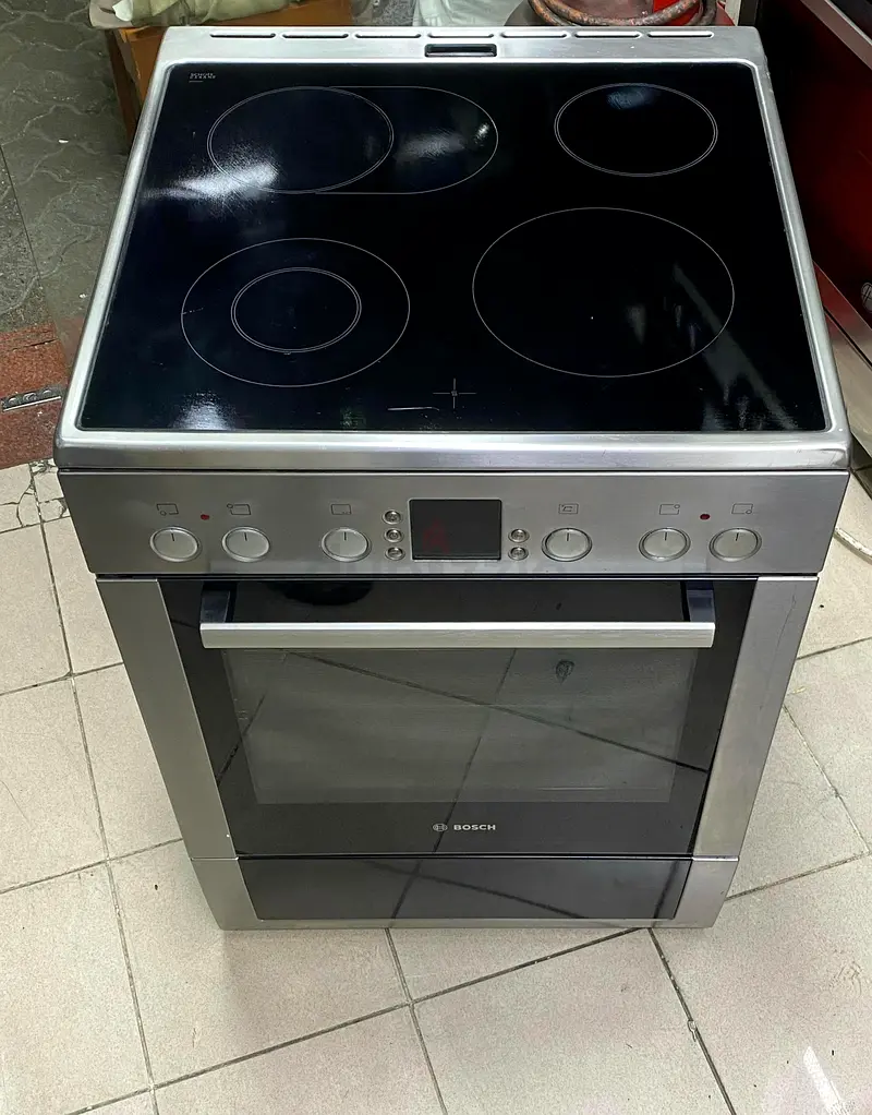 Bosch digital electric cooking range