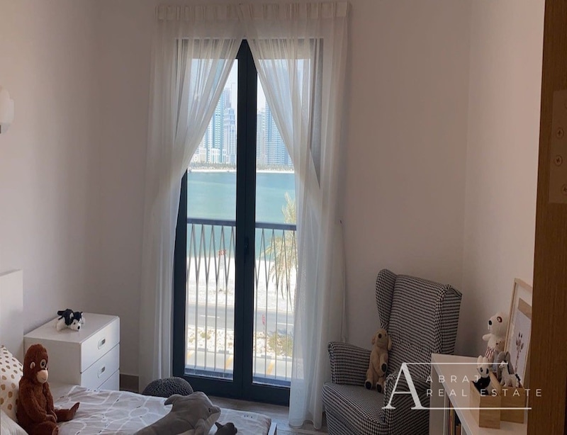 Full Sea View Apartment | Waterfront | Modern Interiors | Resale