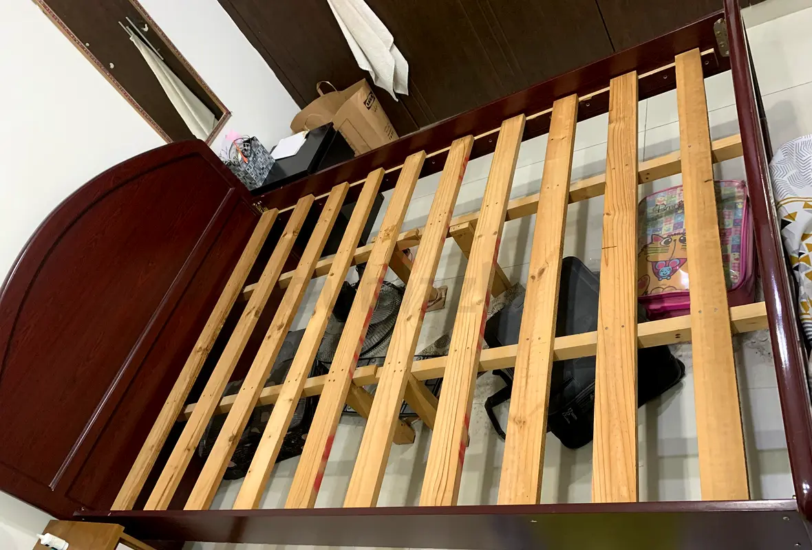 Double Bed Queen Size