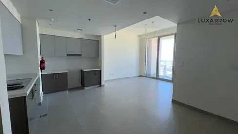 Vacant With Keys At Hand/highest Floor/view Today