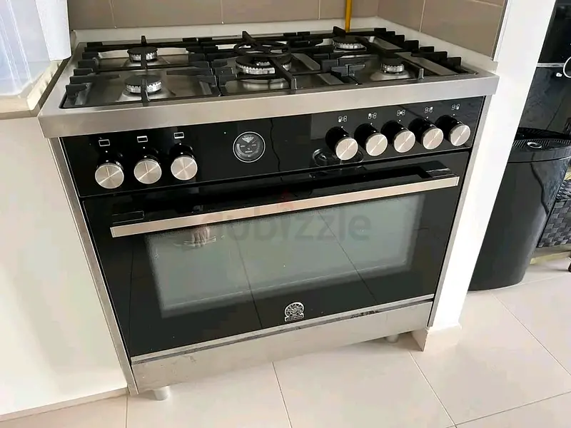 La Germania Gas stove oven electric