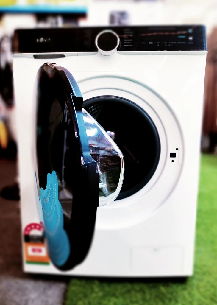 WASHING MACHINE FRONT LOAD