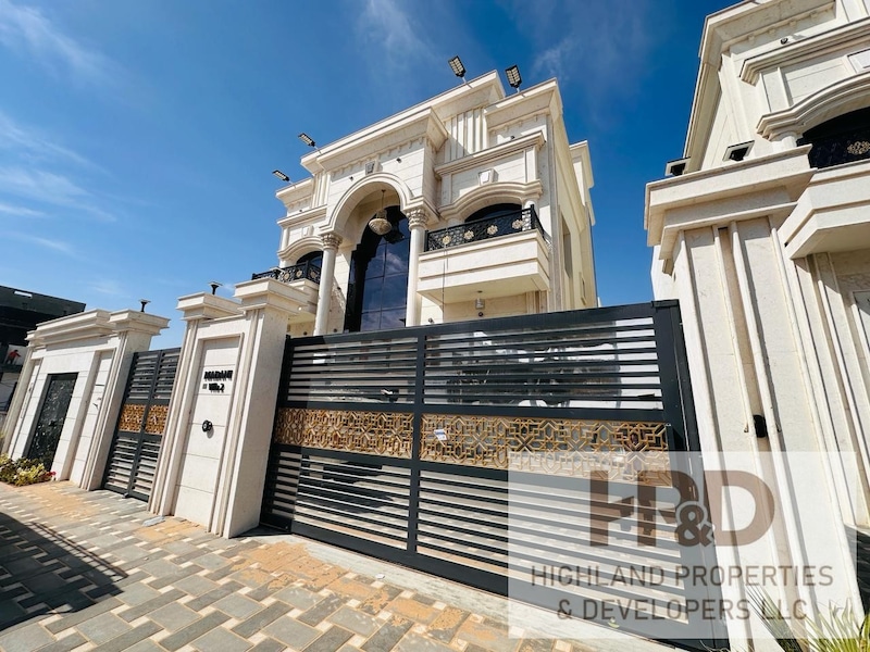 6  master bedroom very prime location villa for rent in al yasmeen ajman