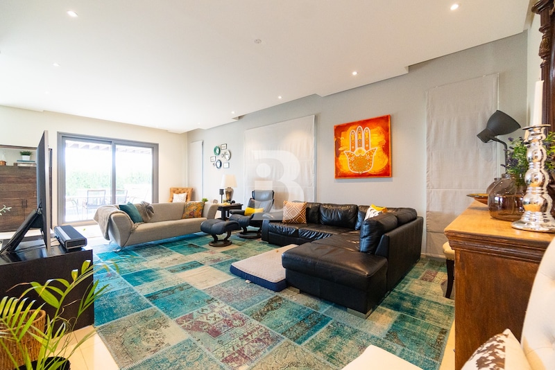 Luxurious 6 Bedroom villa for Rent | Al Furjan