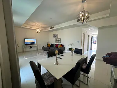 5 Br Villa With Pool Table Facilities