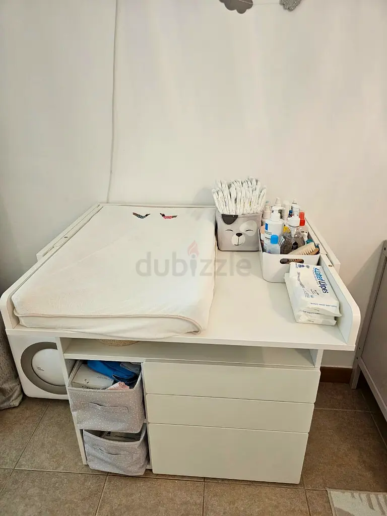 Changing table