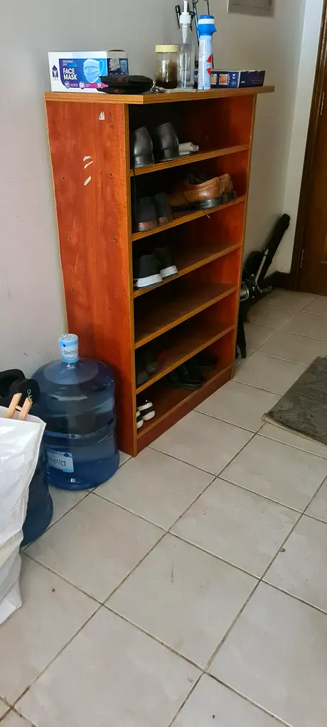 SHOE RACK CUSTOM MADE