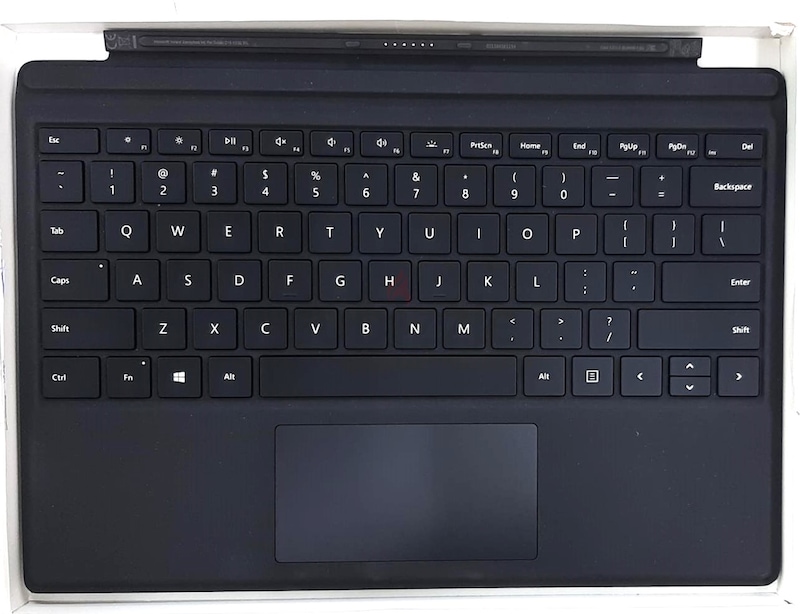 Microsoft 易けれ Surface Type Cover Model 1535