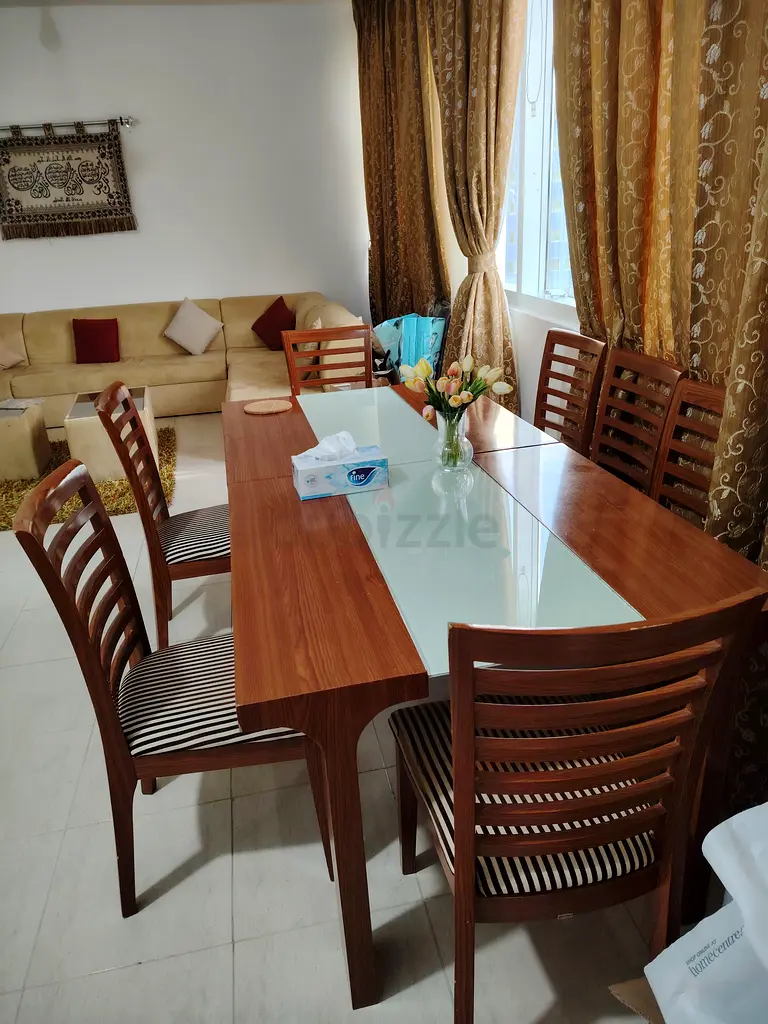 Dining table set