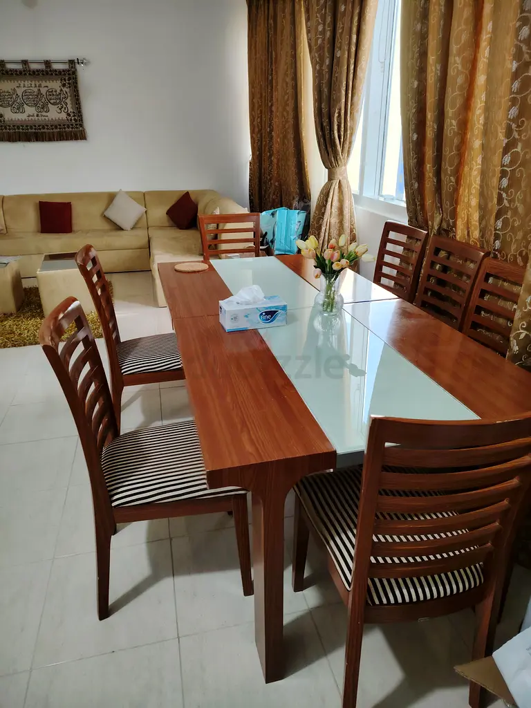 Dining table set