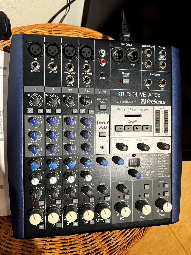 Presonus Studiolive AR8 Hybrid Production Mixer