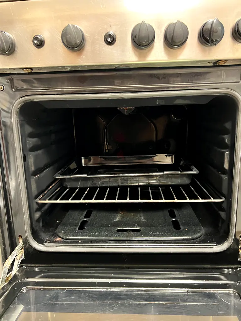 Gas stove 4 burners oven