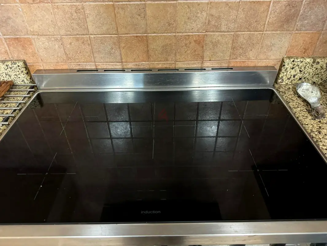 Smeg Induction cooker full electrice digital with 5 burner 90/60 cm