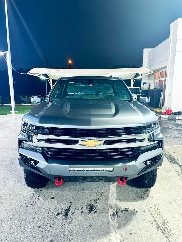 SILVERADO 2019 جي سي سي 4 أبواب معدلة بالكامل، سيارة نظيفة جداً ولا يوجد بها أي حوادث63174308387843111