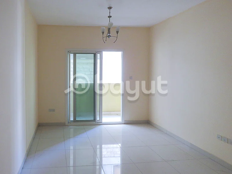 Apartment/Flat Behind Megamall Clean, Spacious 2 BHK a 2 minutes walk