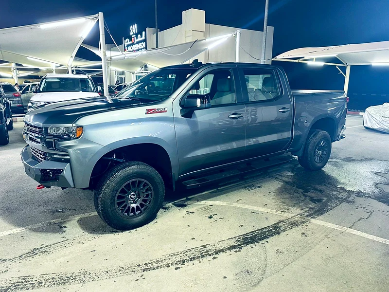 SILVERADO 2019 جي سي سي 4 أبواب معدلة بالكامل، سيارة نظيفة جداً ولا يوجد بها أي حوادث63174308387843112