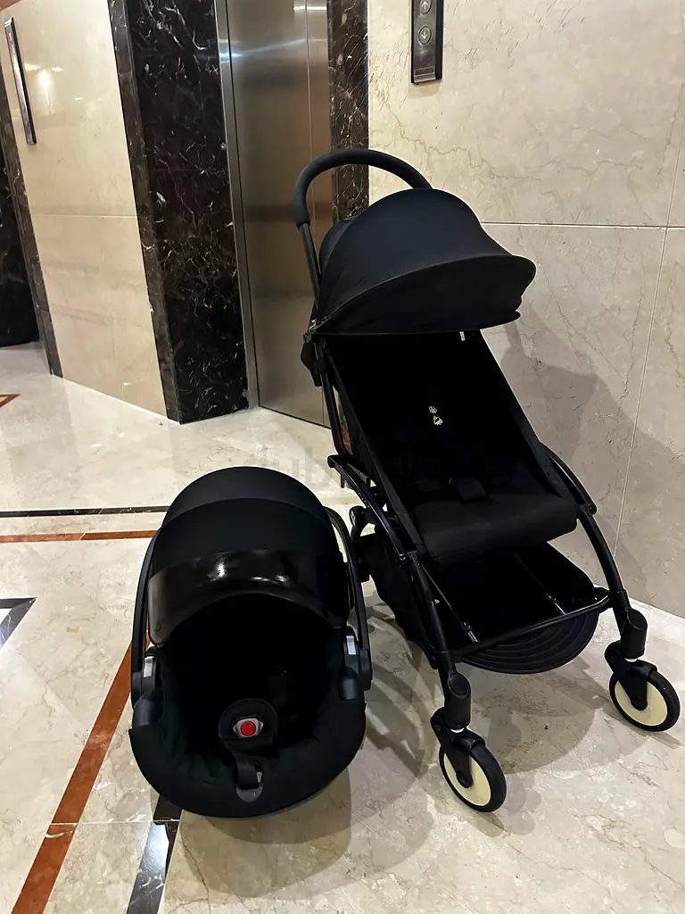 Babyzen yoyo stroller with Babyzen yoyo car seat adapter