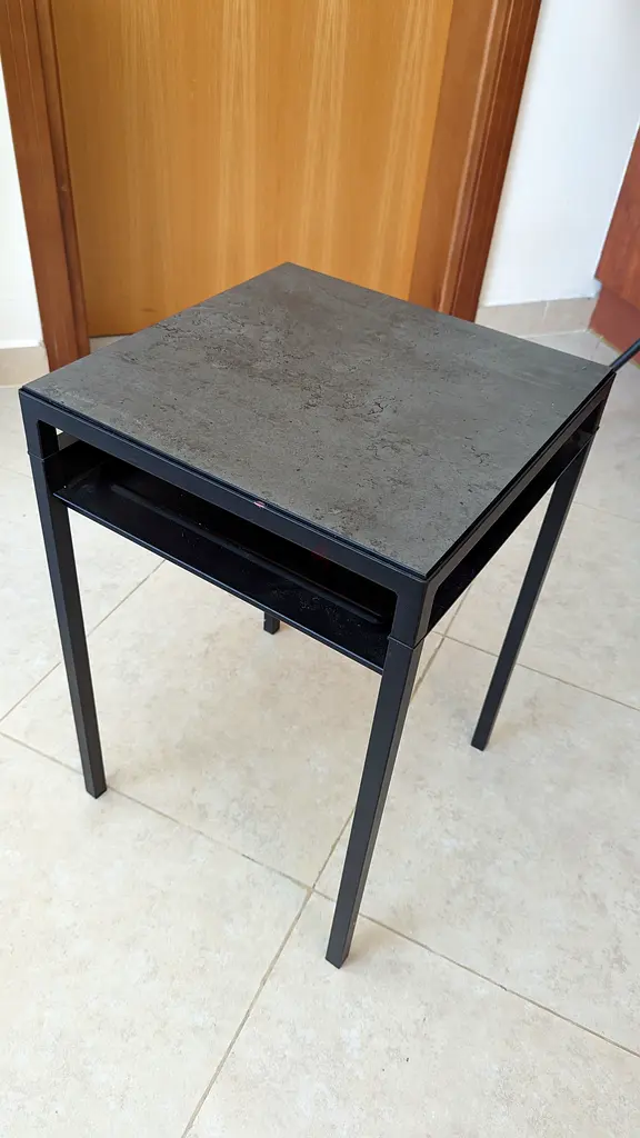 Coffee table with side table