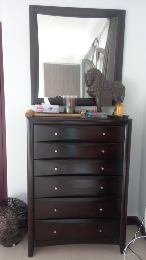 Cheap used outlet dressers