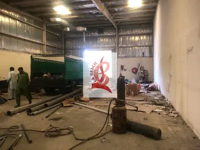 Commercial Warehouse I 3400 Sqfti Aed 150k Yearly