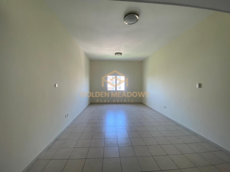 1 BR | Without Balcony |Community View |