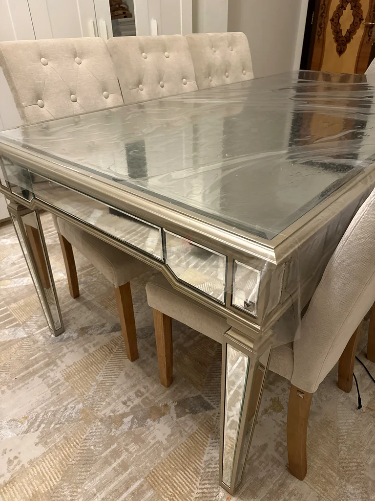 Dining table and chairs (from The One)