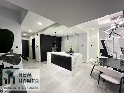 Luxurious 4 Bhk + Maid Upgraded Villa | Park View