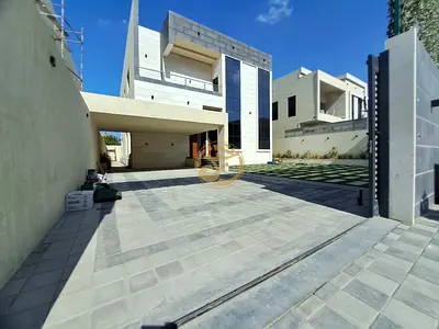 Luxurious Commercial Villa With Modern Design And Freehold Ownership In Al Mowaihat 1