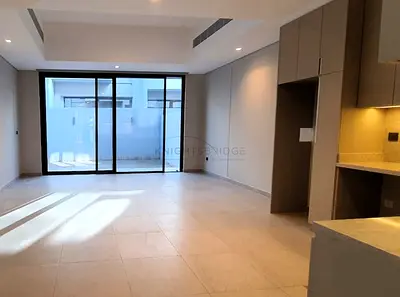 Brand-new | Bright | Luxurious