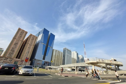 Hott Offers On 1 Br Hall Apartments,25k,26k,28k,30k,1 Month Free On Dubai Sharjah Border Next To Lu
