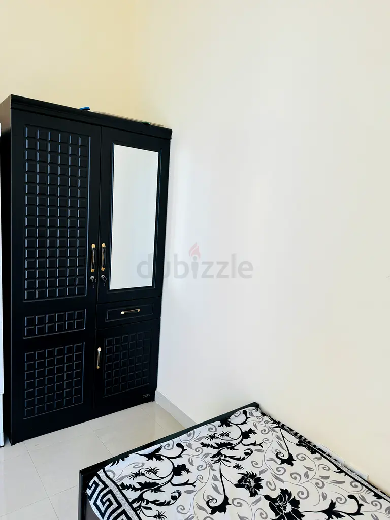 Apartment/Flat for Rent Executive bachelor room for rent