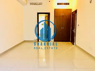 1bedroom/street View /mid Floor