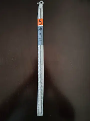Knitting Needles - 40cm x 3.5mm