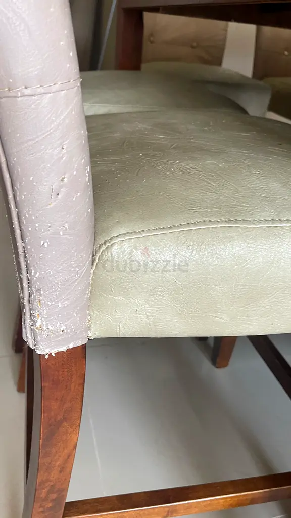 Dining sets, buffet, coffee table