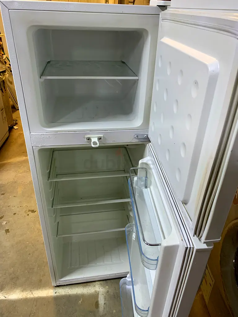 Geeprs Small Fridge For Sale