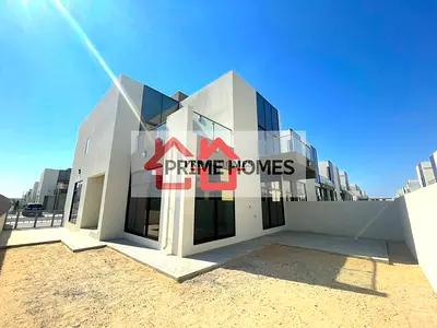 Corner Large 4 Beds - On The Park - Vacant - Copy